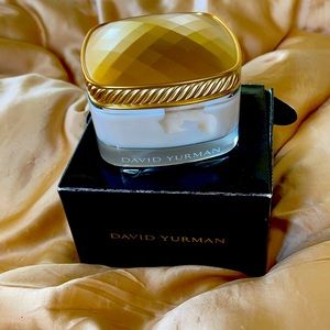 New in box David Yurman luxury cream